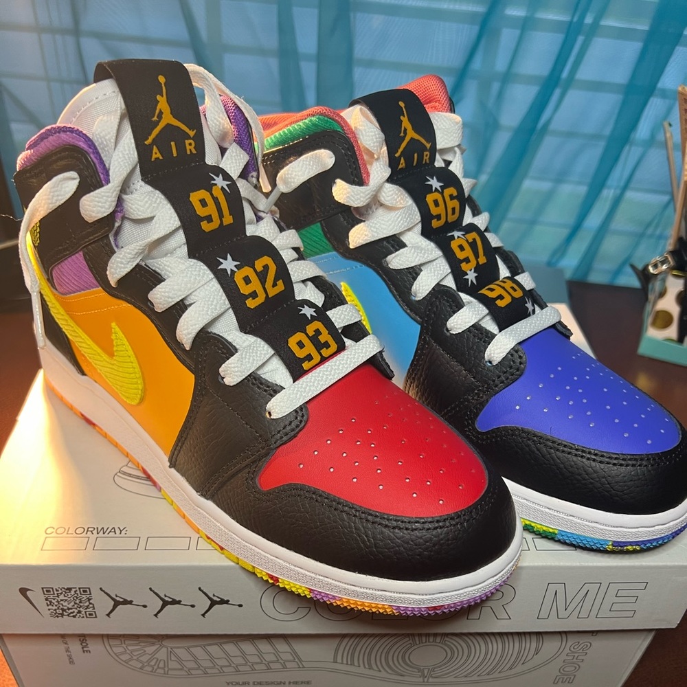 Nike Kids 6.5 Multi color 6 Championships Air Jordan 1